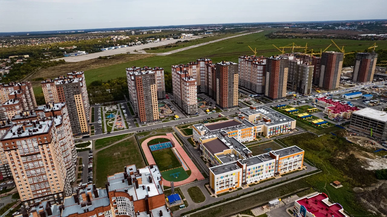Около 30% жителей Ростова заявили о желании уехать из города