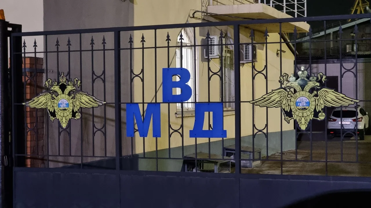 В больнице Ростова 37-летняя пациентка, соблазнила и обокрала мужчину из соседней палаты