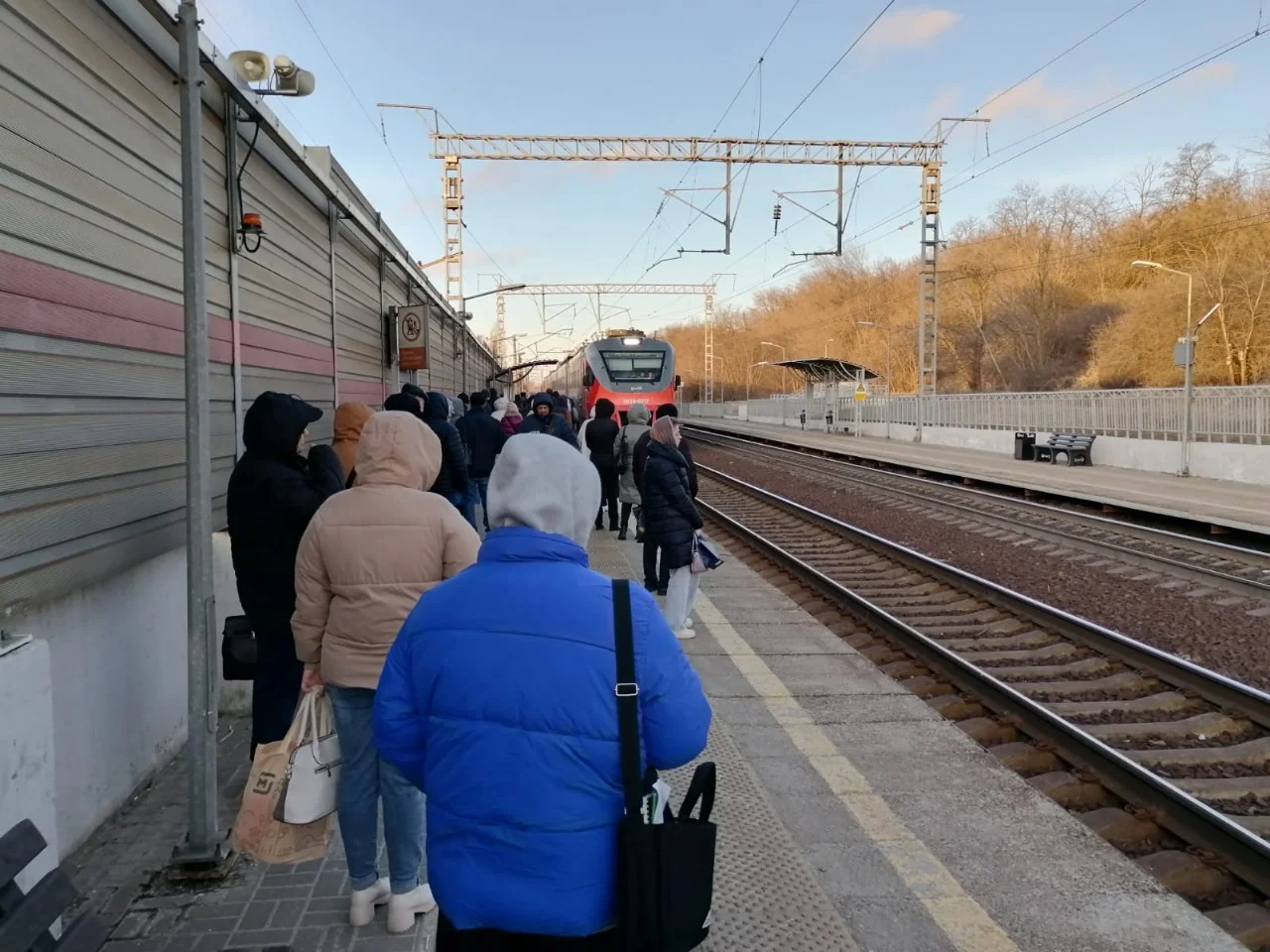 В Ростове-на-дону 43-летний мужчина погиб под поездом