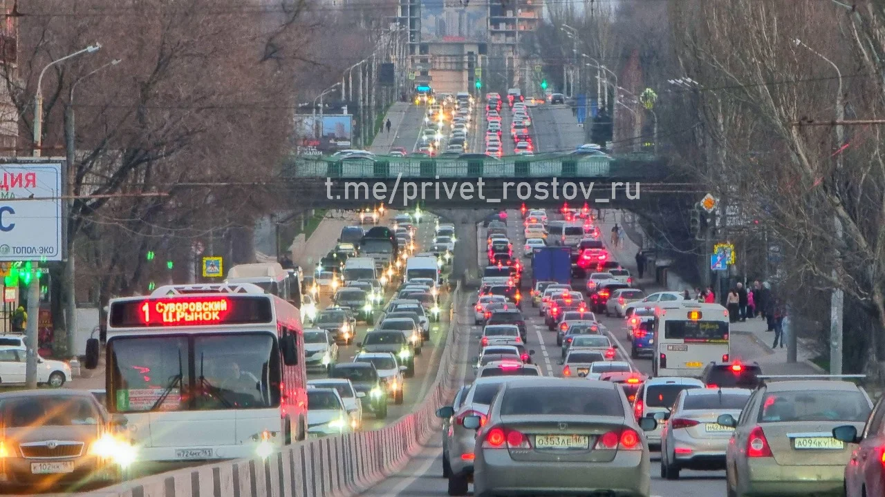 Жителям в Ростове хотят запретить ездить по одному человеку в машине