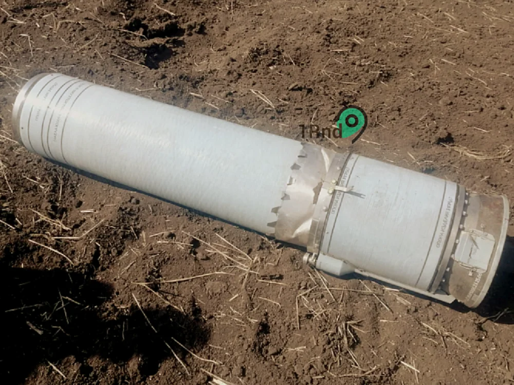 В поле под Ростовом очевидцы нашли двигатель от ракеты
