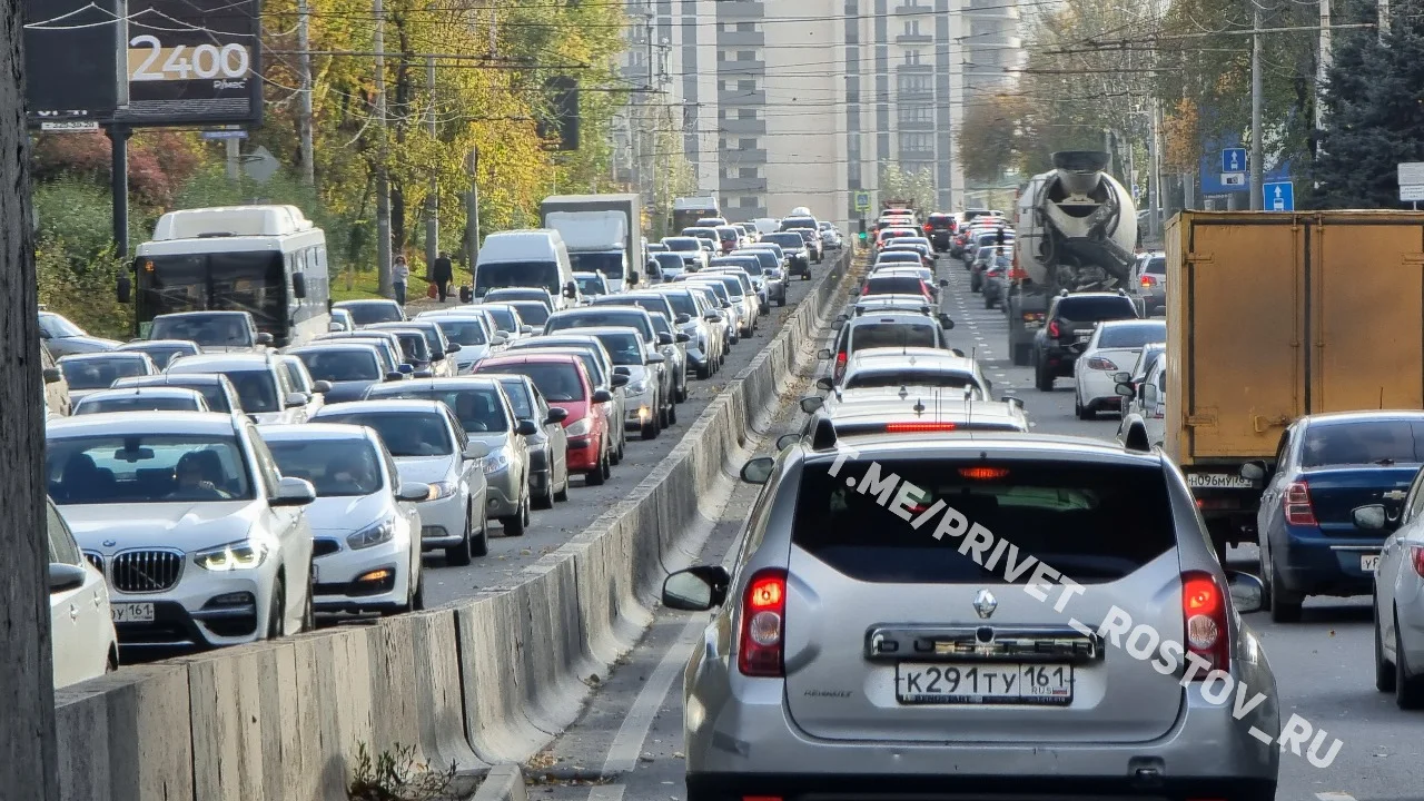Возмущенным жителям губернатор Голубев посоветовал ждать «Ростовское транспортное кольцо»