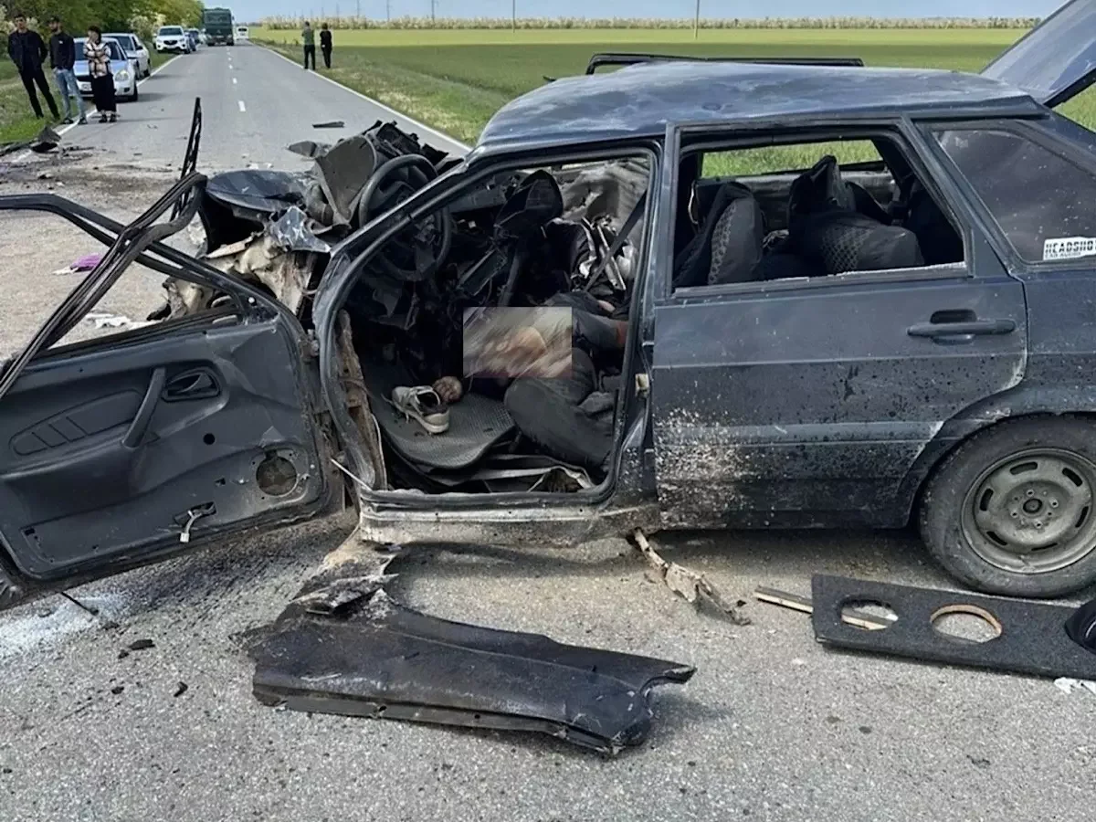 В Сеть слили видео с места смертельного ДТП в Ростовской области