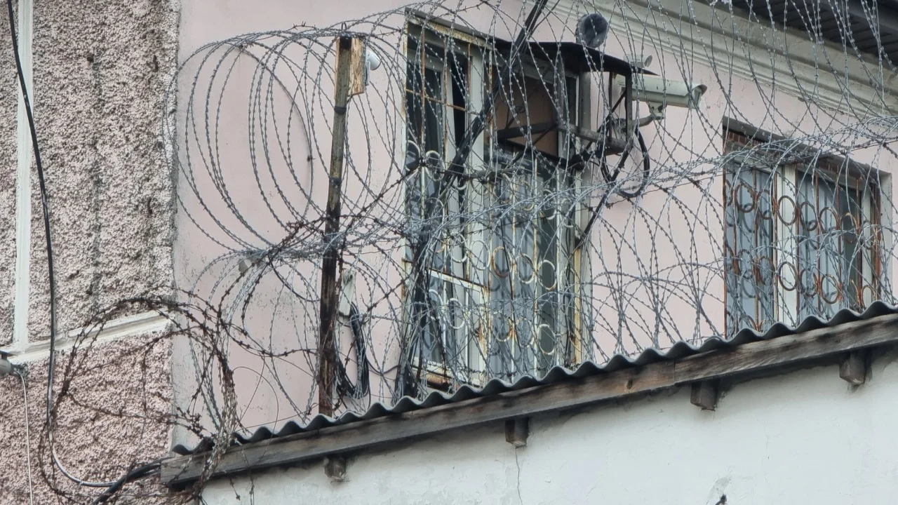 Побритые наголо заключенные СИЗО-1 в Ростове могут потребовать от ГУФСИН компенсировать им моральный вред