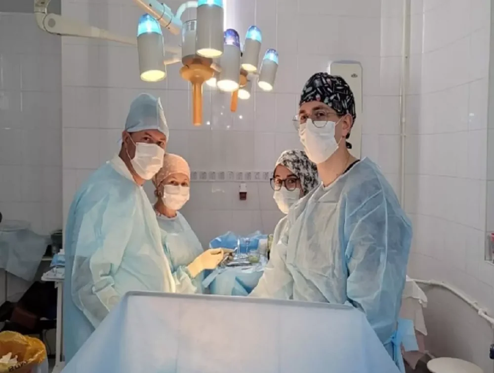 Ростовские врачи спасли жителя Азова от смерти от гигантского тромба