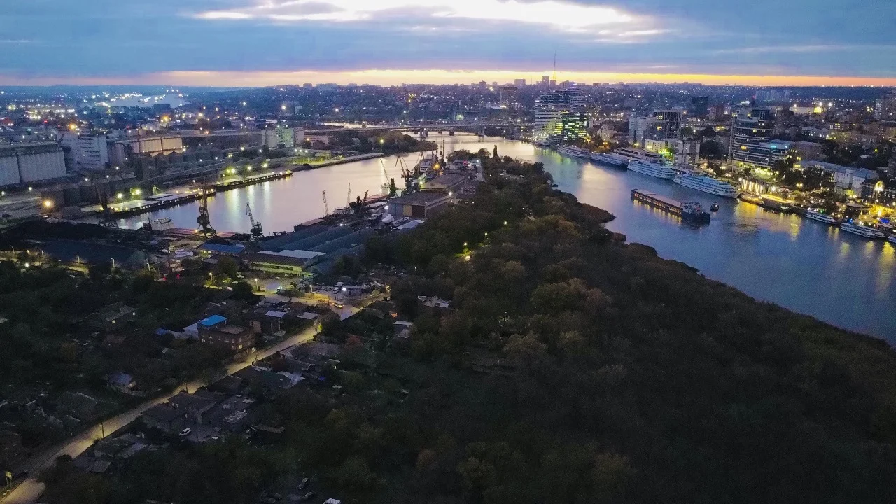 В Ростове-на-Дону законсервируют за 1,3 млн «Дом с ангелами» на Московской