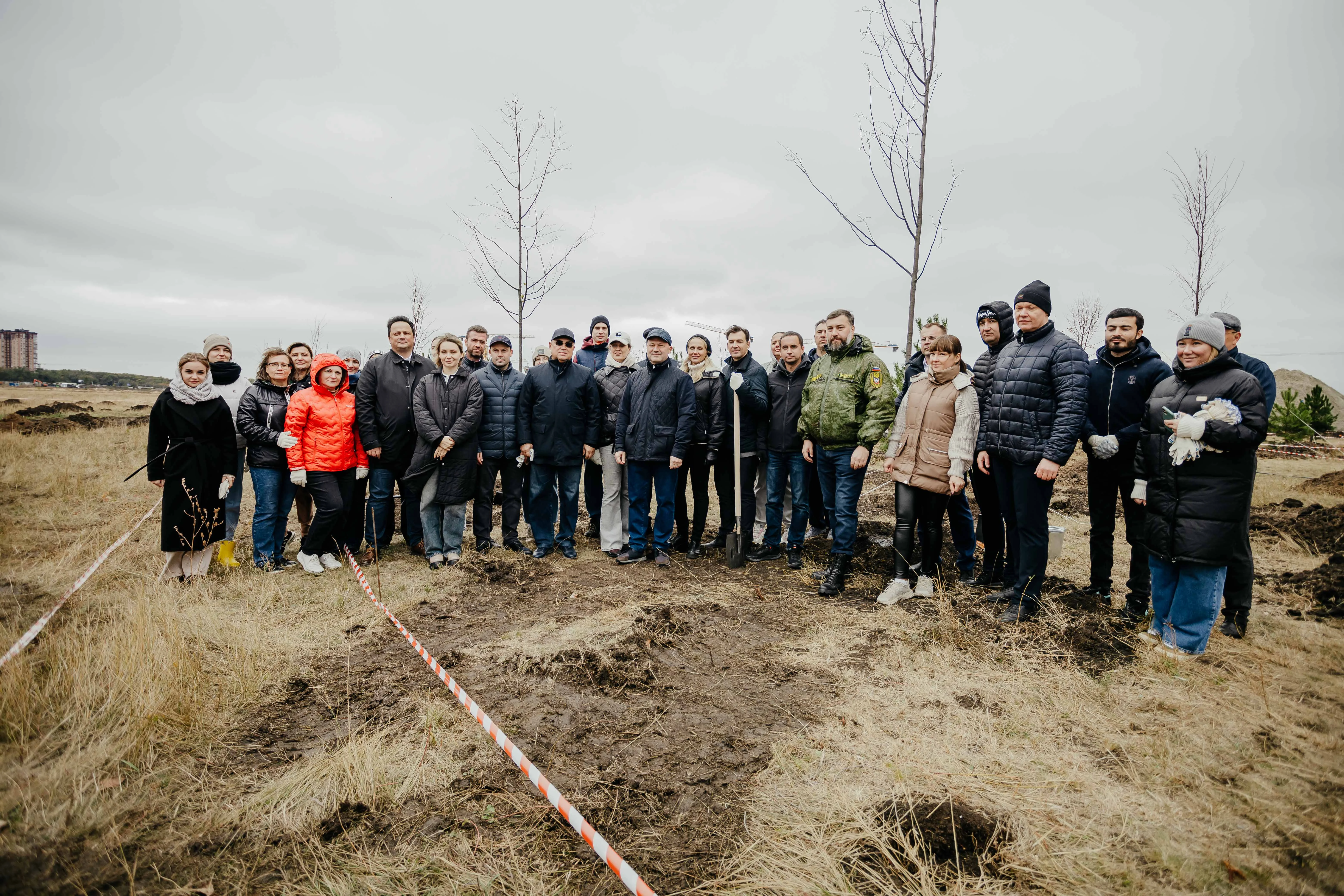 ГК «ЮгСтройИнвест» приняла участие в высадке деревьев в Новом Ростове