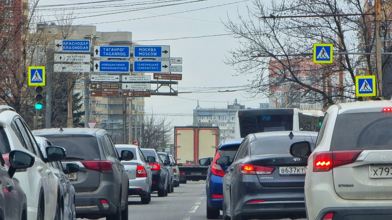 С 12 ноября в Ростове ограничат движение транспорта по Таганрогской