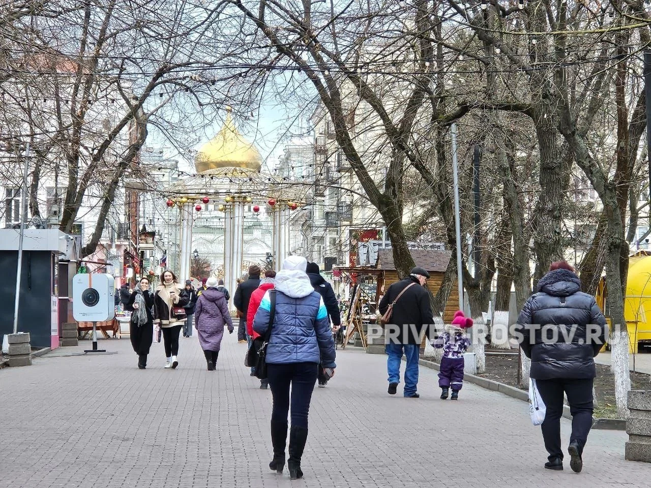 Окажутся в центре внимания: астролог Володина раскрыла, кому февраль принесет удачу и деньги