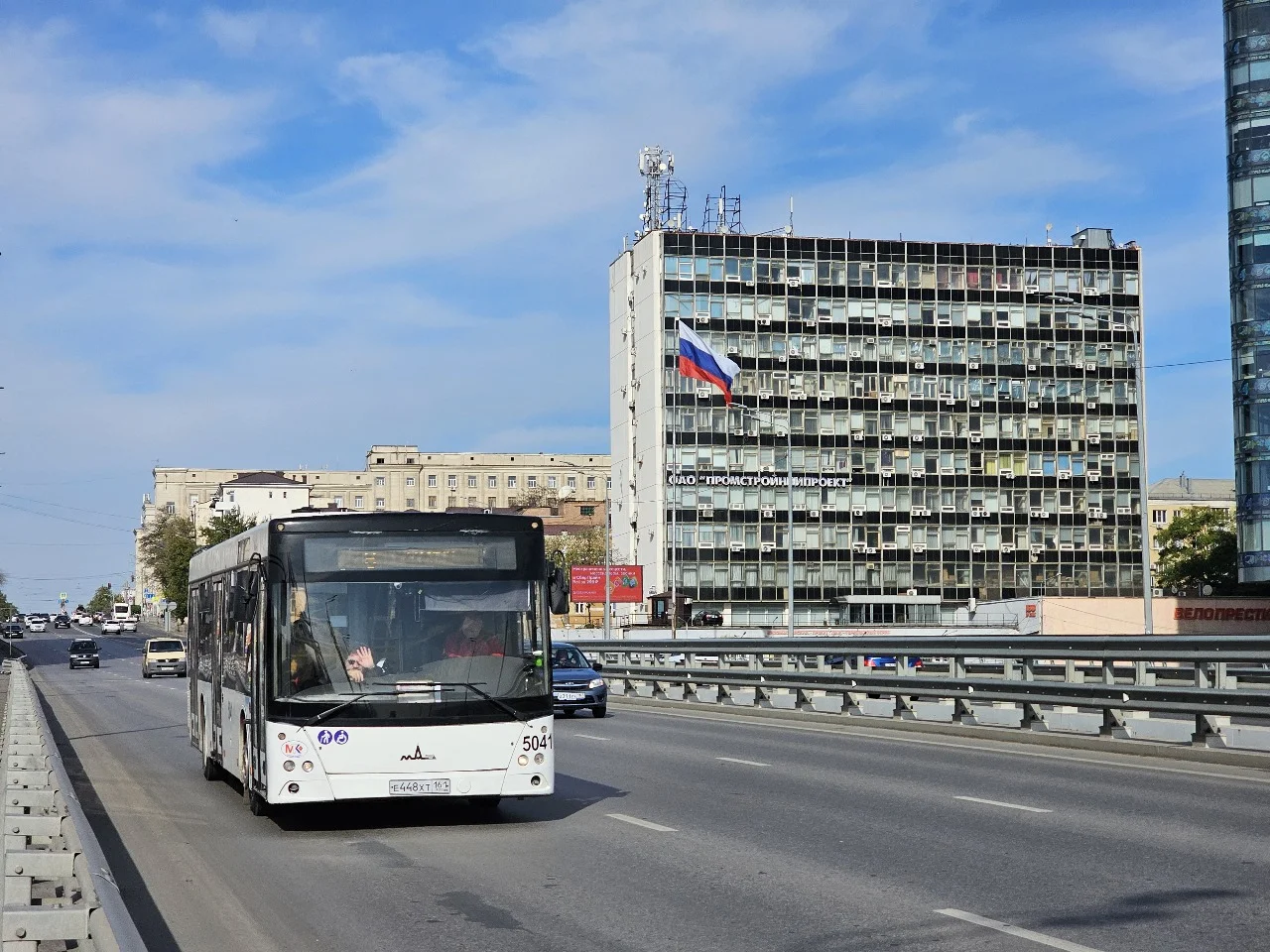 В Ростове вернут бумажные чеки при оплате проезда в автобусах