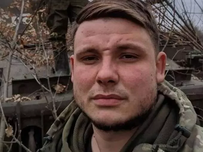 В Шахтах простились с военнослужащим Золотых, погибшим в зоне СВО