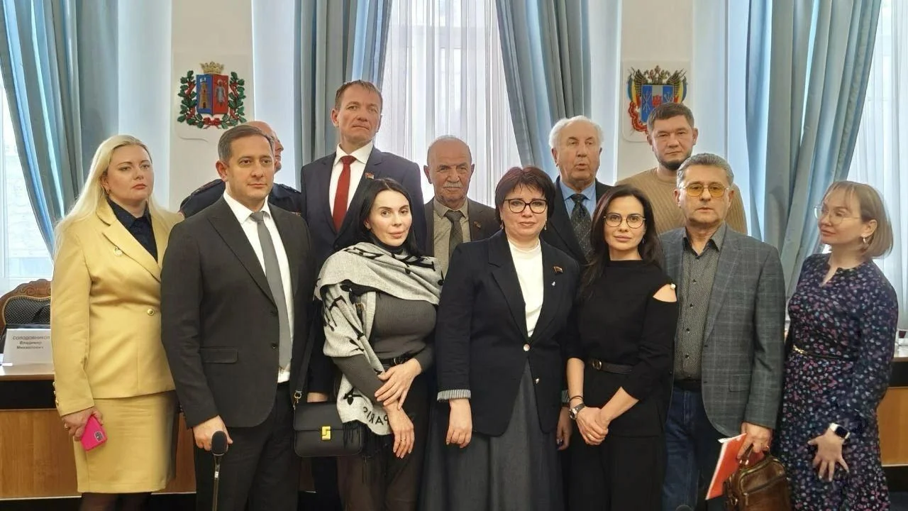 «Нужно вернуть доверие граждан»: помощник депутата ГД РФ Малик Мамаев рассказал о важности общения с людьми