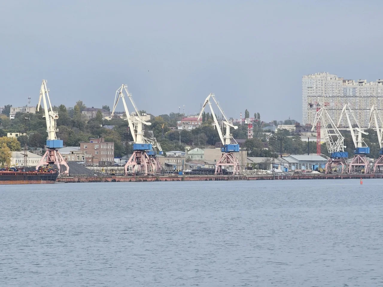 Порт Ростов-на-Дону за полгода потерял четверть грузооборота