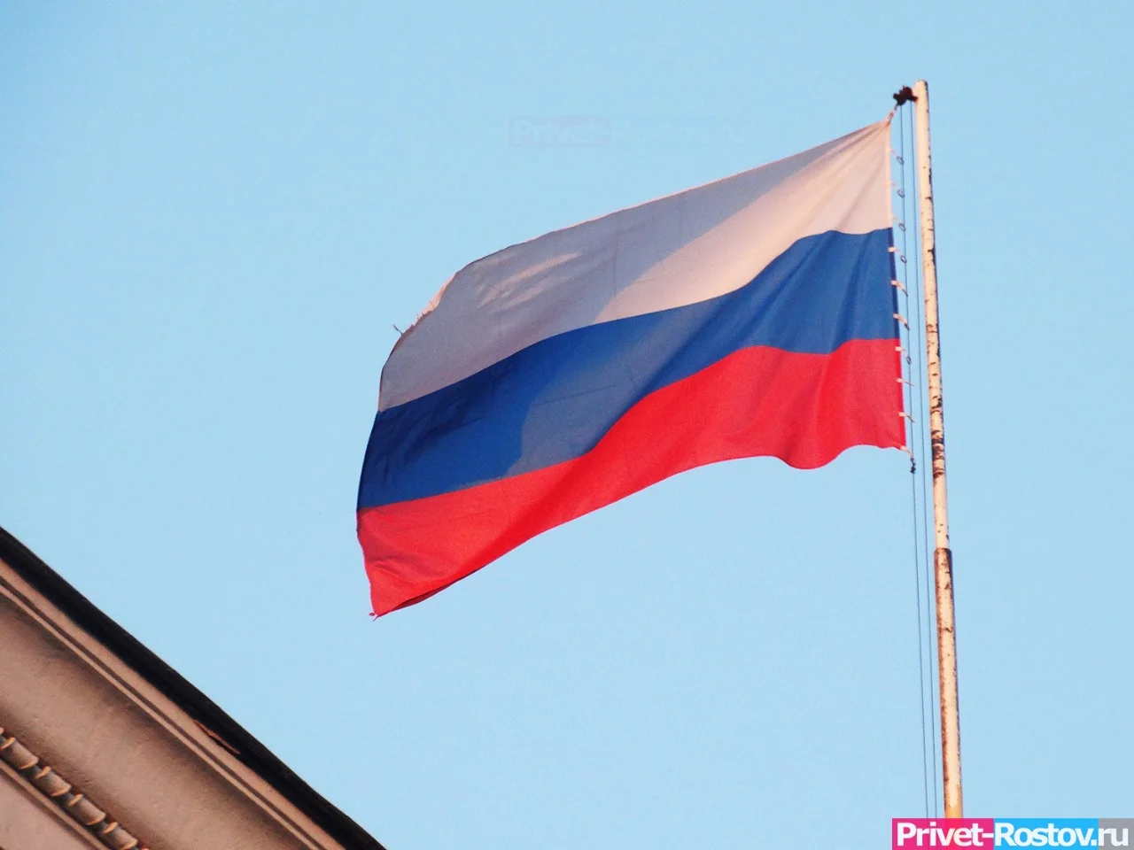В Сальске опровергли слухи о массовой эвакуации после атаки БПЛА