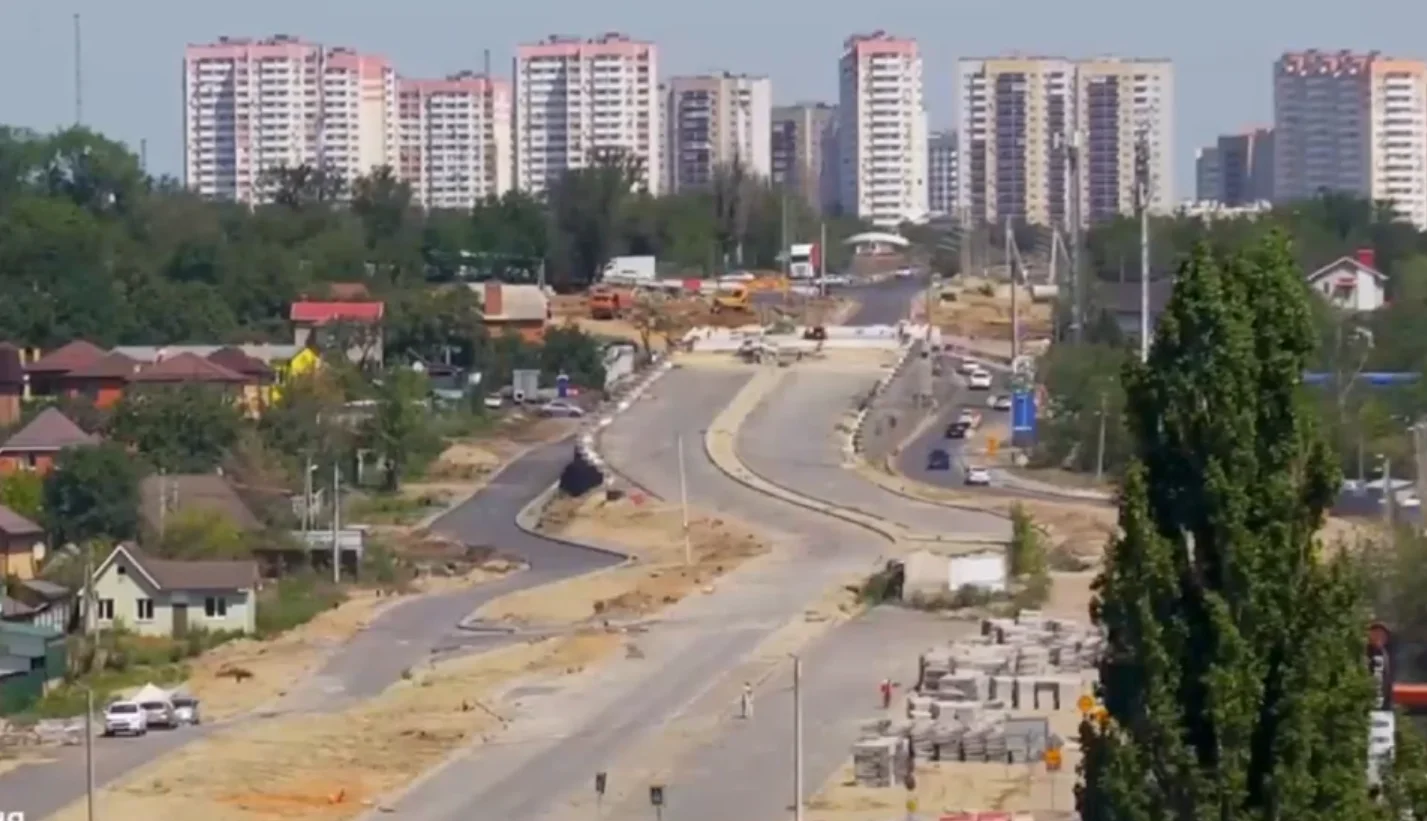 Реконструкция улицы Вавилова в Ростове-на-Дону достигла отметки в 65%
