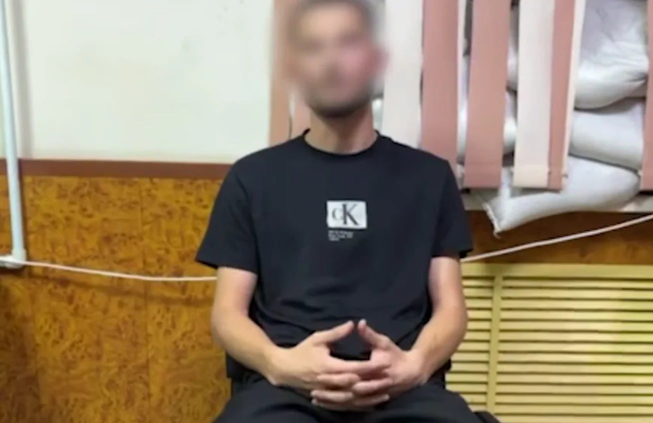В Шахтах задержали мошенника, действовавшего через мессенджер Max