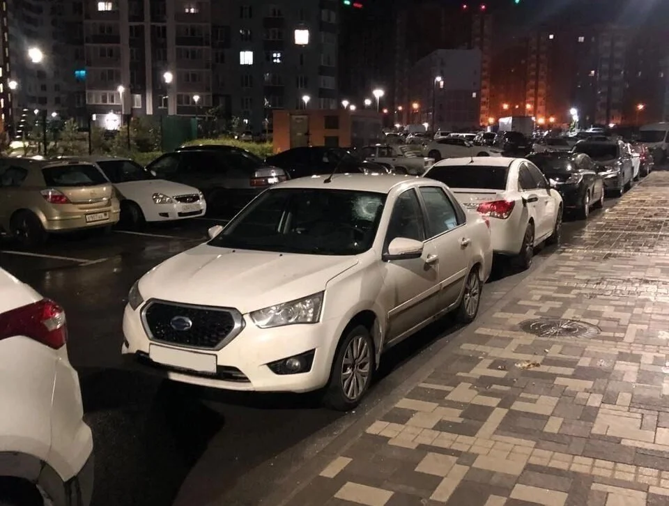Сбросившие сковородку с мясом на машину в Ростове перестали выходить на связь