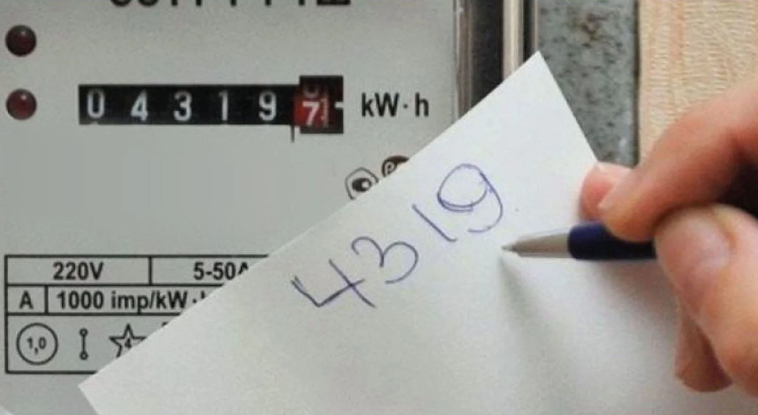 Более 1,3 тысячи жителей Ростовской области будут платить за свет больше из-за отказа в доступе к счетчику