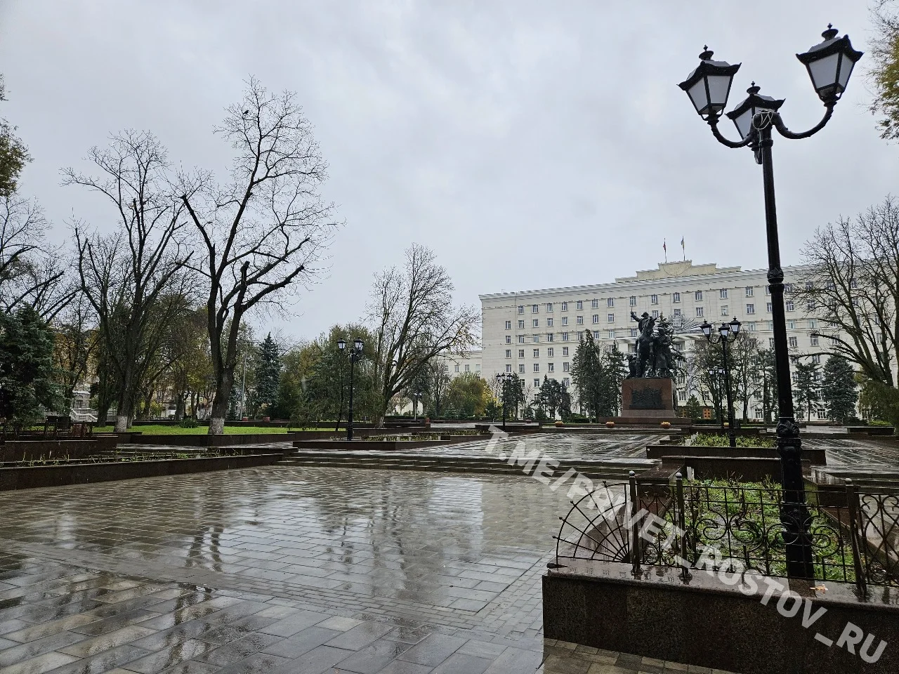 За бесценок власти Дона не смогли распродать девять машин Лада