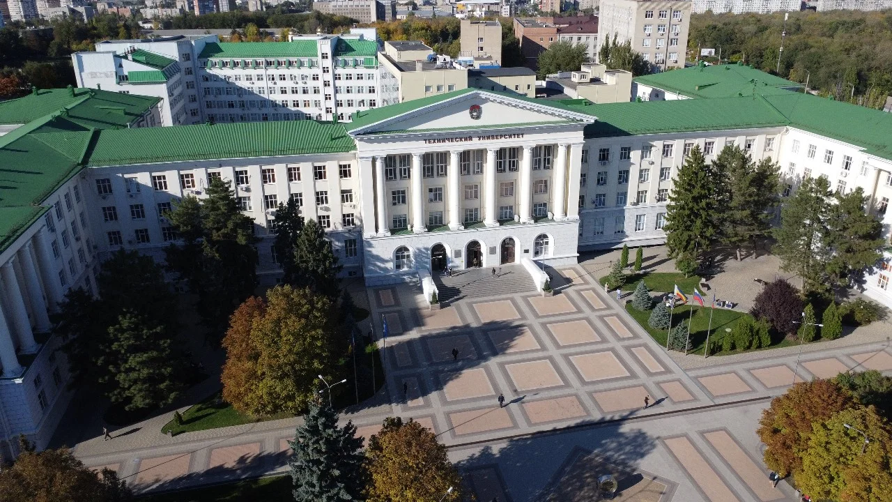 Студент ДГТУ выстрелил из травматического пистолета в однокурсника в Ростове