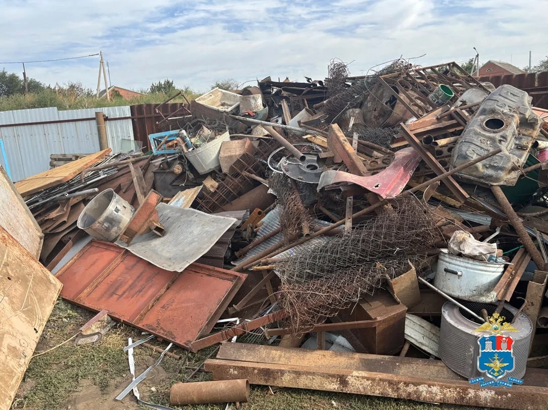 Сотрудники предприятия в Зимовниках похитили более 600 кг рельсовых деталей