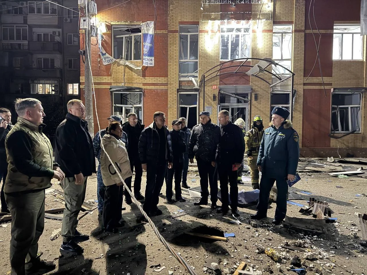 Губернатор Дона Слюсарь показал последствия атаки БПЛА по Батайску
