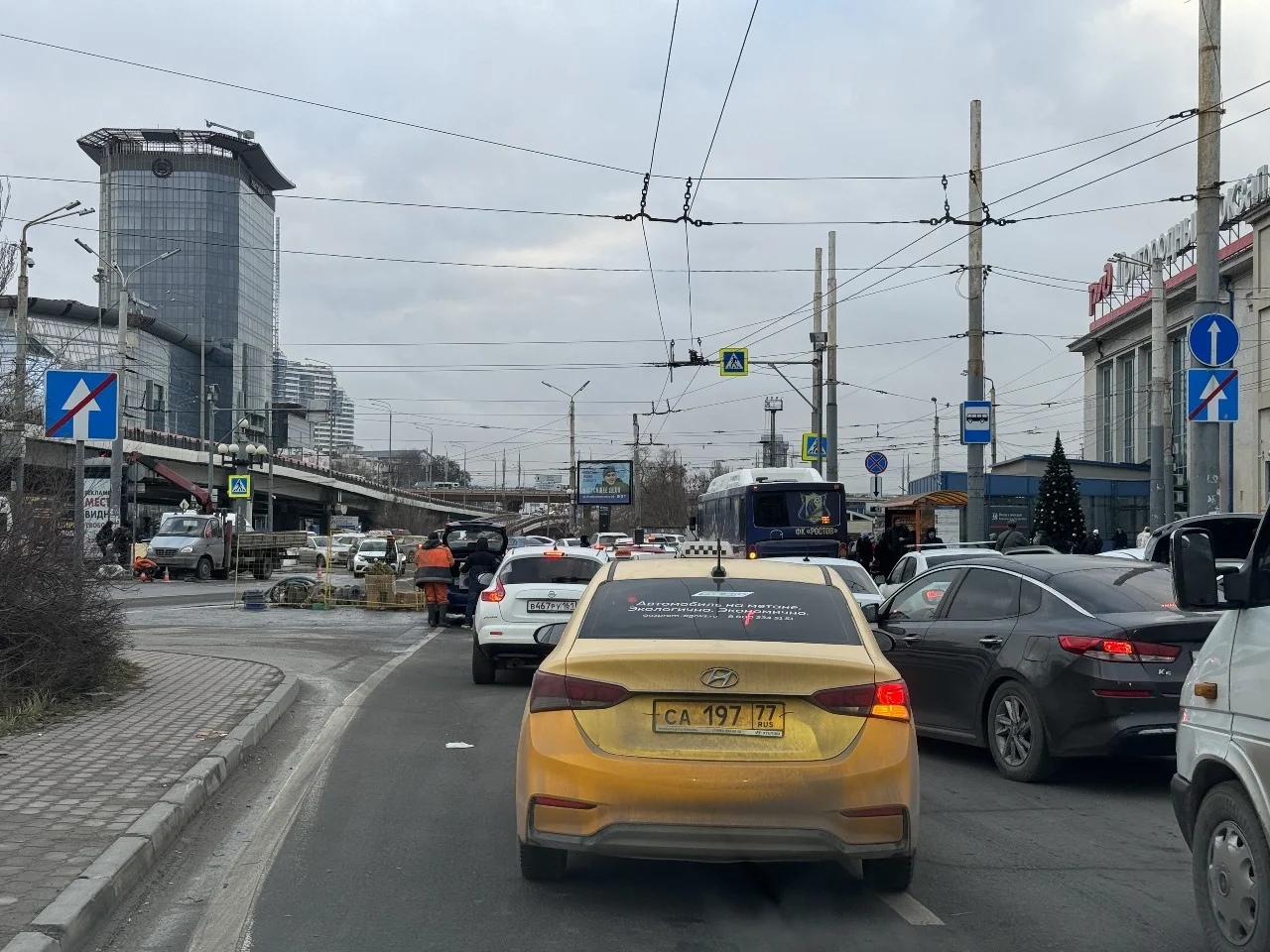 Минпромторг обнародовал список автомобилей, допущенных к работе в такси