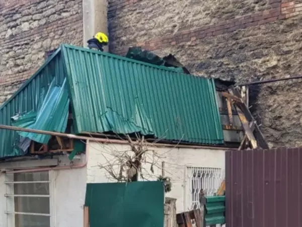 В Ростове возгорание в частном доме произошло из-за неперекрытого газа