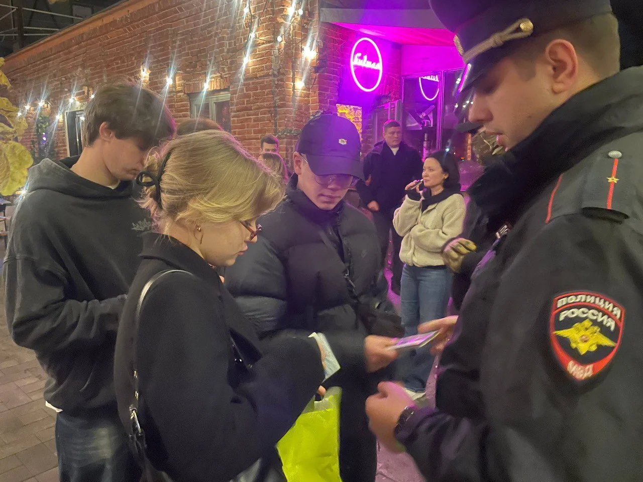 Полиция проверила популярные тусовочные места в Ростове