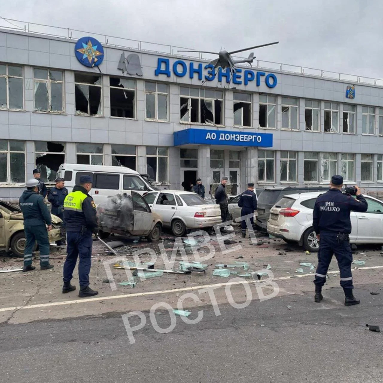 В Миллерово БПЛА повредил административное здание и спецтехнику «Донэнерго»