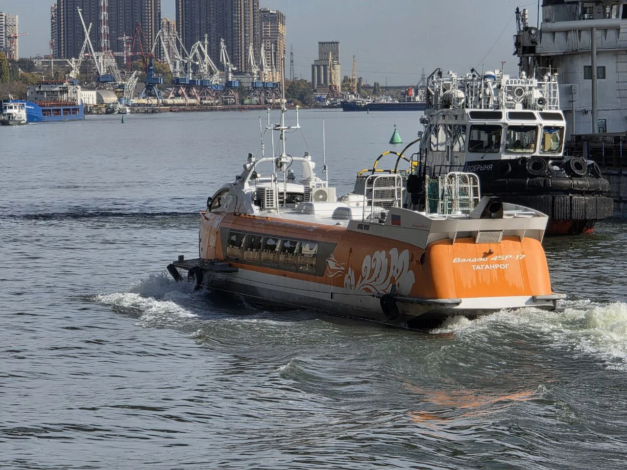 Из Ростова в Старочеркасскую запустили Валдаи