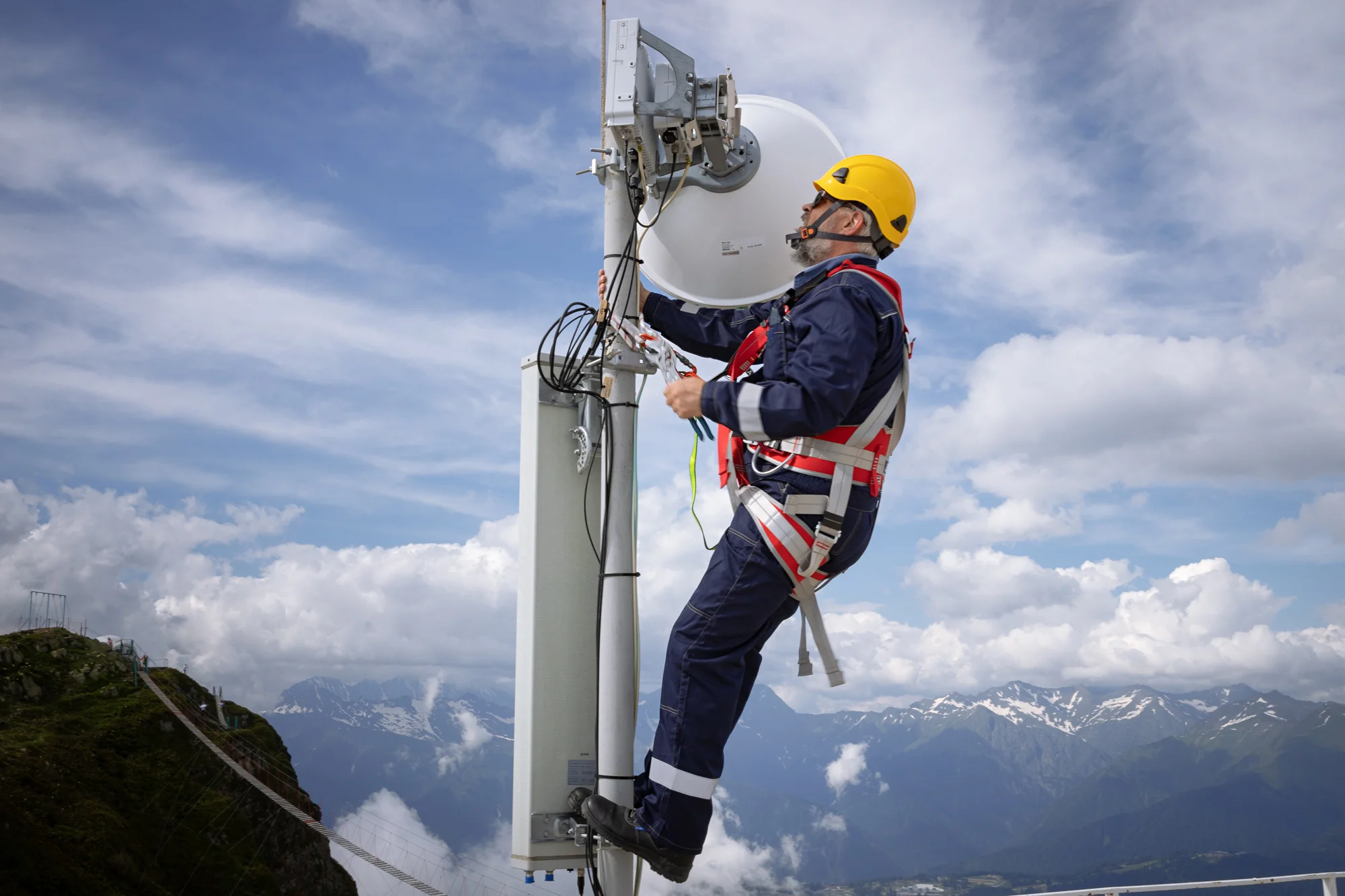 Связь на высоте: Билайн подготовил сеть для горнолыжников в Приэльбрусье