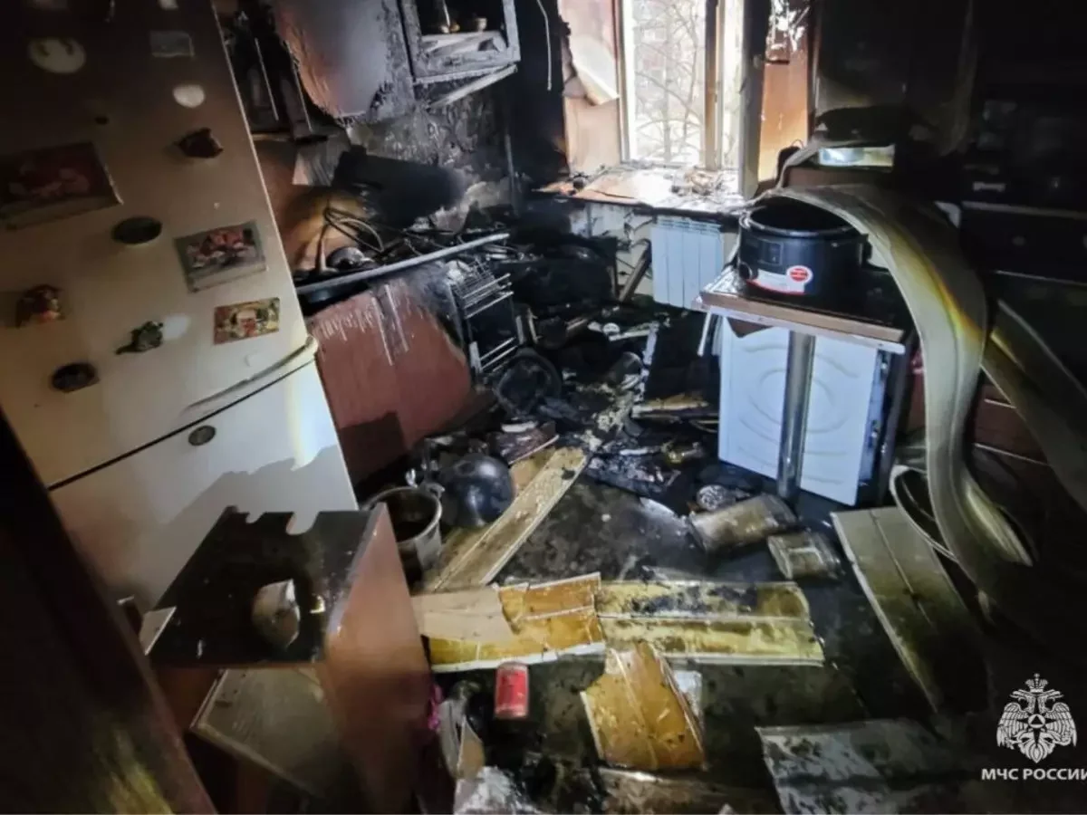 В Ростове эвакуировали 15 человек при пожаре в пятиэтажном доме