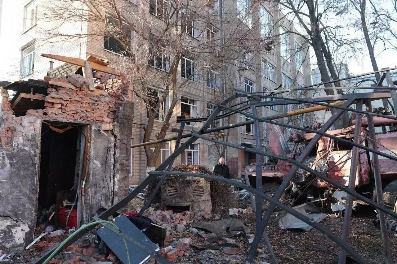 Таганрог продолжает восстановление после масштабной атаки БПЛА