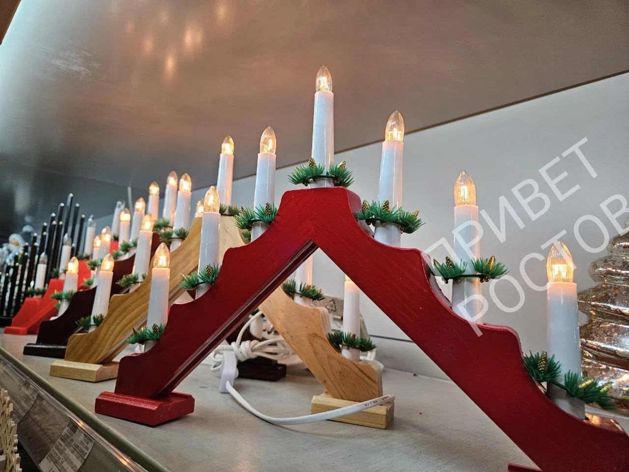 Почти половина россиян поддержала сокращение длинных новогодних каникул в 2026 году