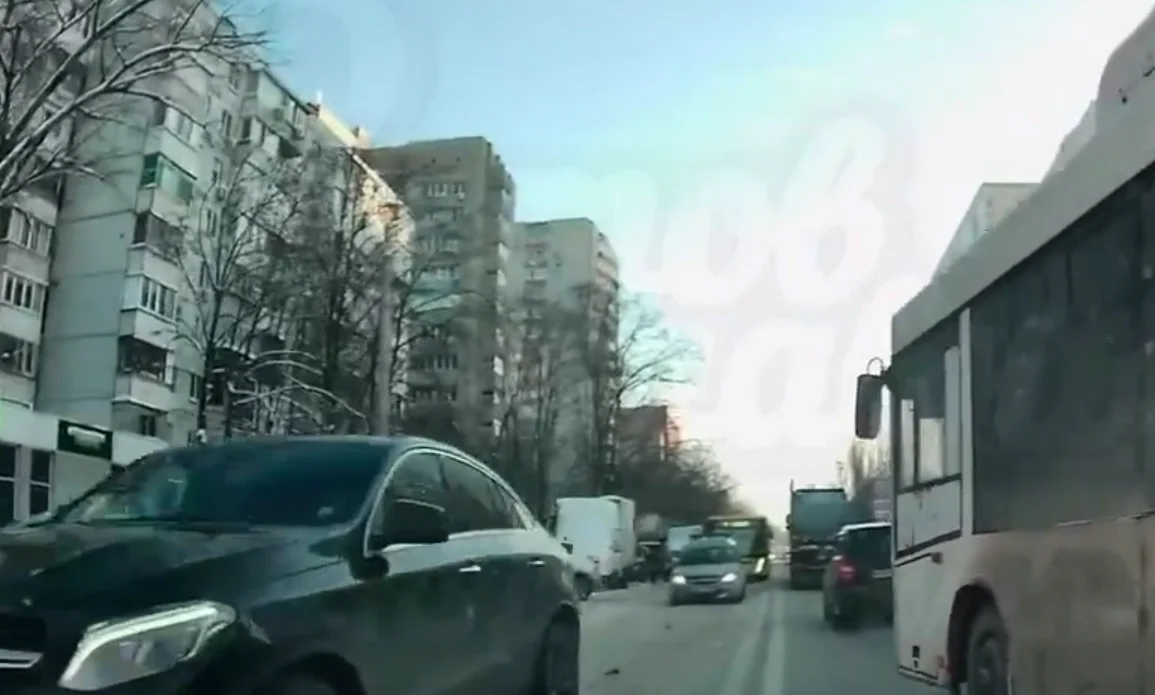 Водителя автобуса «Лотос» в Ростове нашли по интернету и наказали