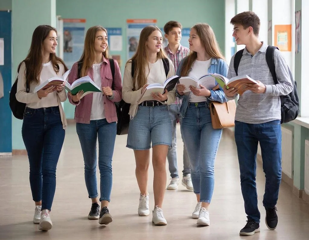 В Сбере поделились советами с южной молодёжью, как грамотно использовать финансовые продукты