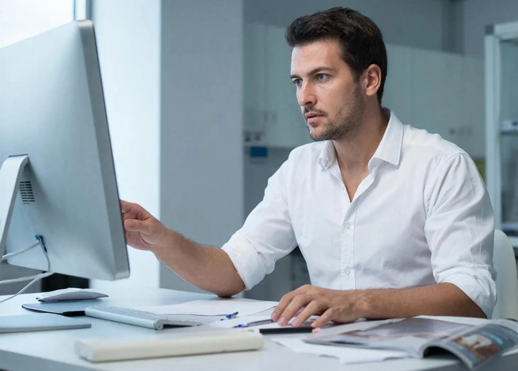 Когда криминал становится фоном жизни: Эдуард Лебедев социолог с Кипра о нормализации страха в обществе