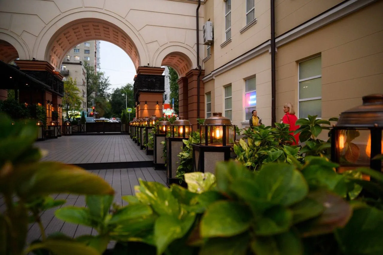 Слюсарь запустил реформу уличной торговли по новым стандартам