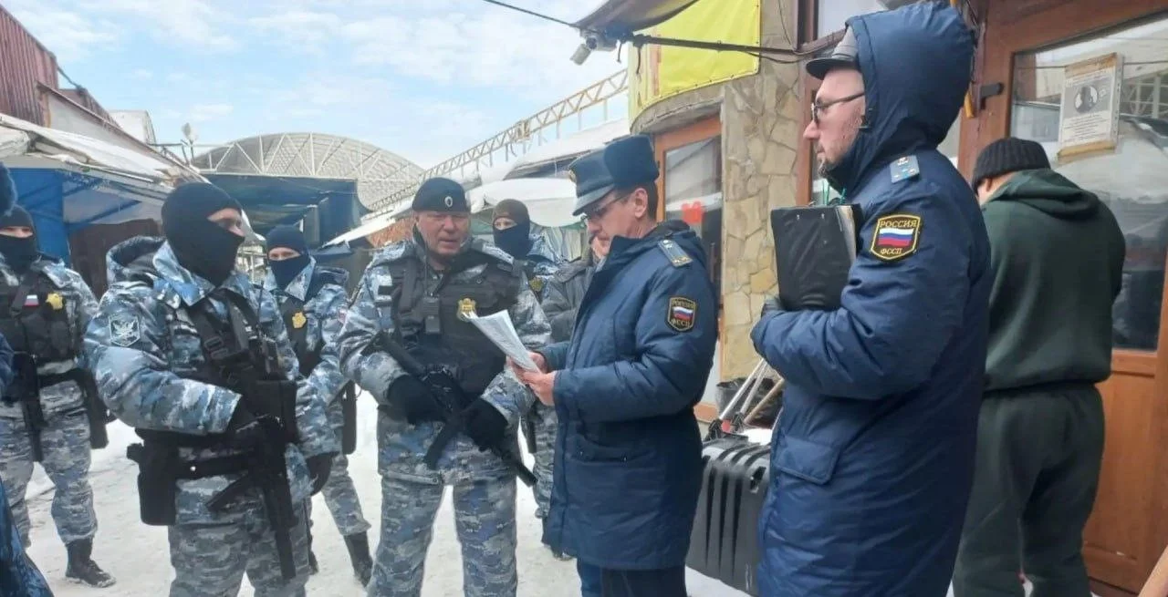 Работу рынков «Первый Темер» и «Белый Темер» в Ростове остановили приставы