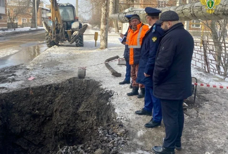 Донская прокуратура потребовала перерасчет за воду для населения после коммунальной аварии