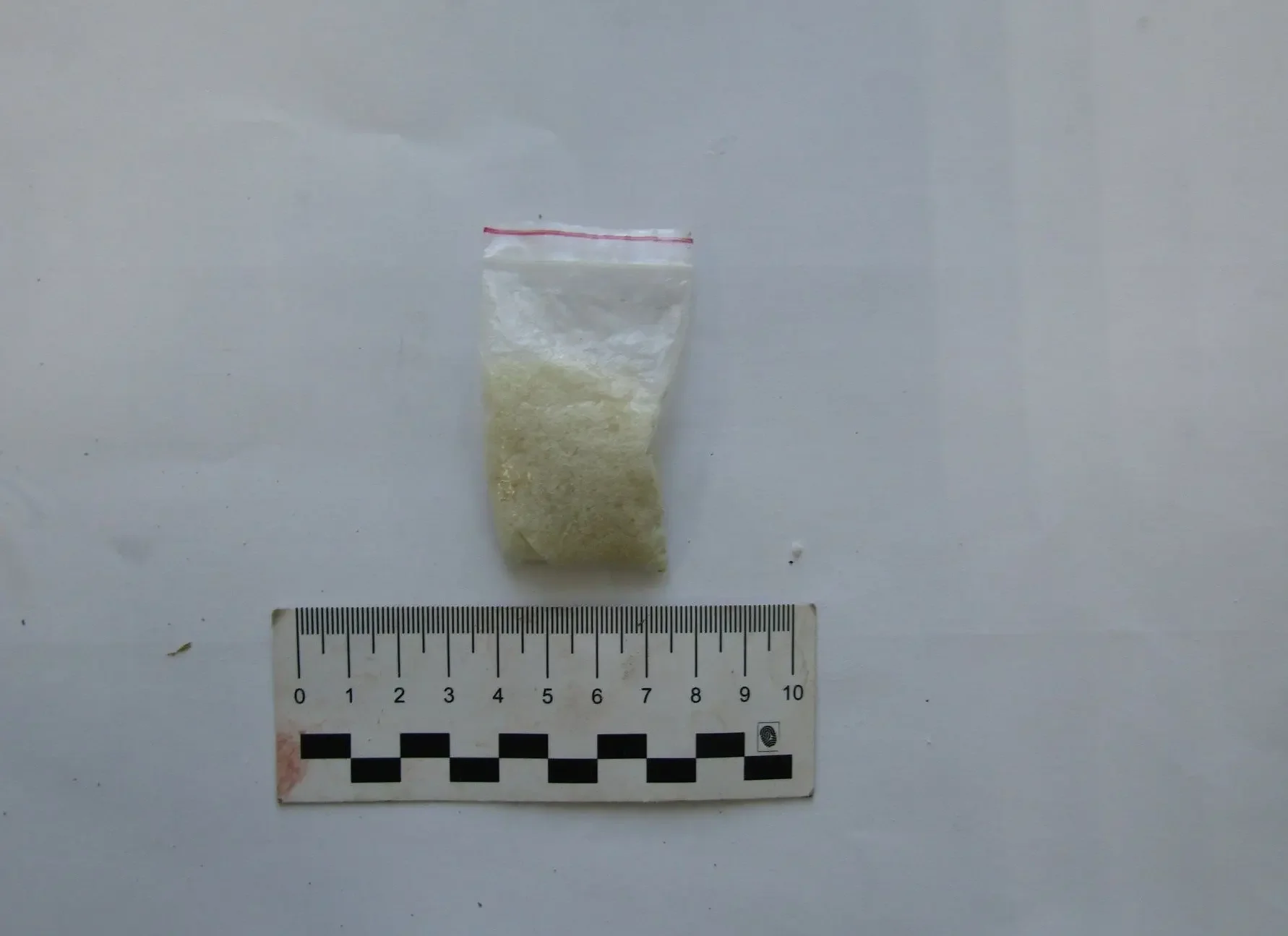 На станции Лихая полицейские задержали закладчика с 40 гр синтетики