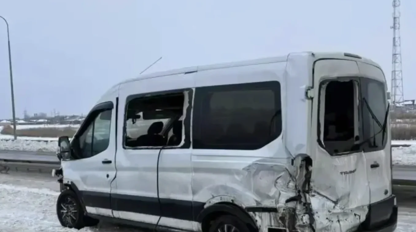 Люди вылетели из окон: женщина погибла в микроавтобусе на трассе «Ростов-Азов»