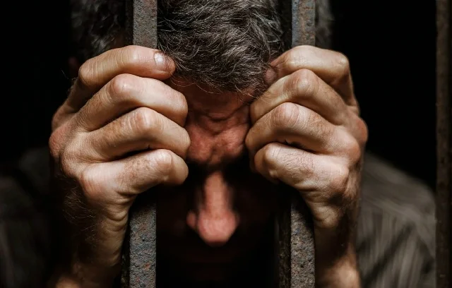 За взятку в 40 тысяч в Таганроге задержан замкомандира роты ДПС