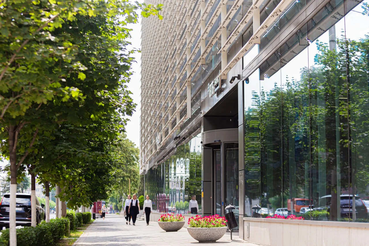 Походка до блокировки доведет: ВТБ назвал новые сценарии применения биометрии