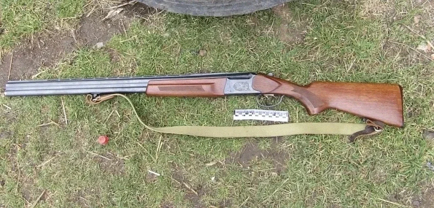 В Сальске мужчина выстрелил в знакомого из охотничьего ружья, но промахнулся