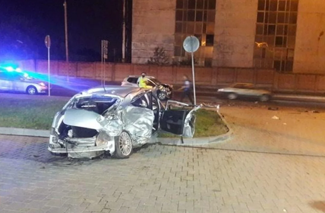 Hyndai потерял управление и упал в реку в Ростовской области, погиб водитель