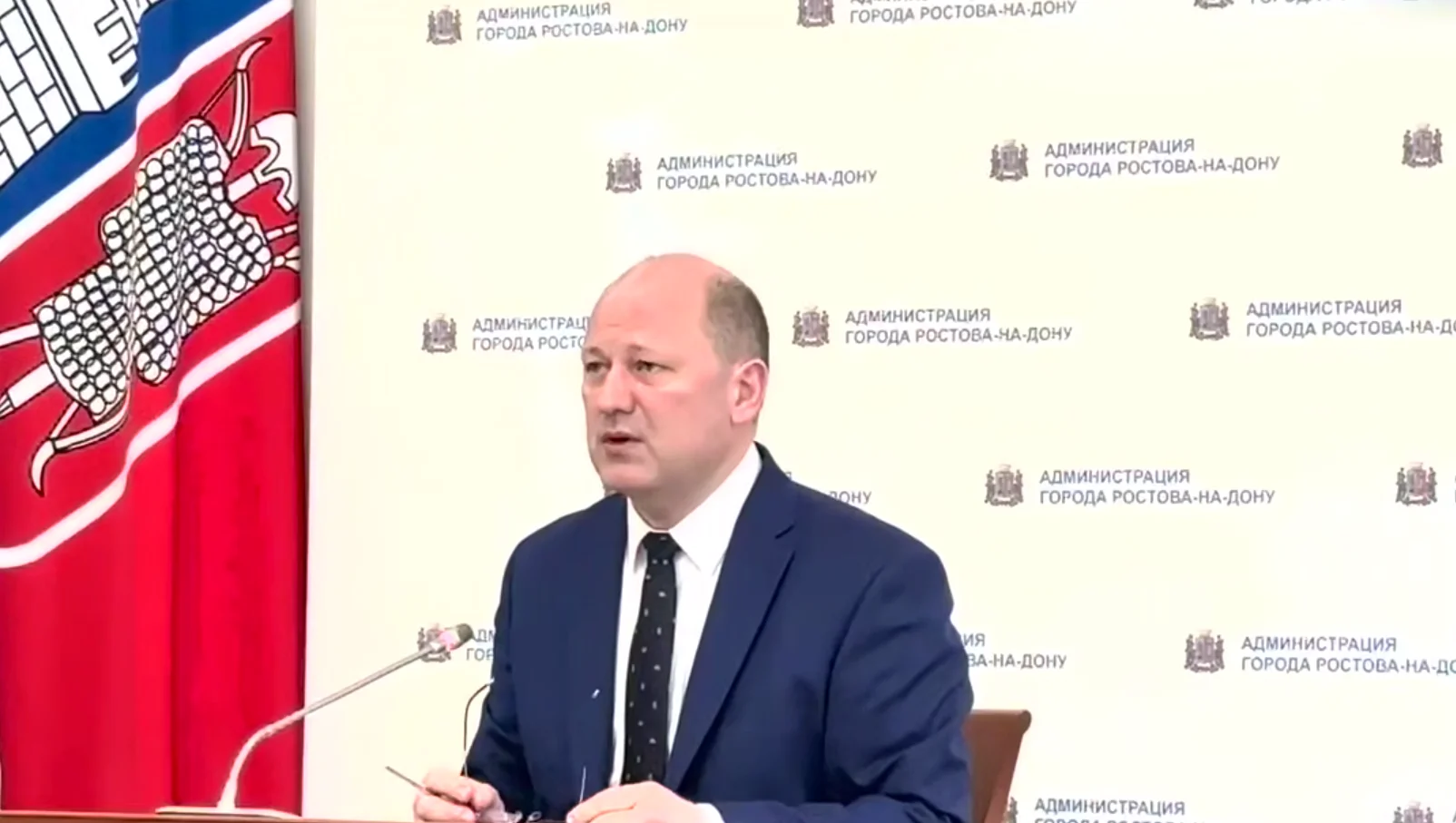 Глава Ростова Александр Скрябин отказался отключать отопление до 10 апреля