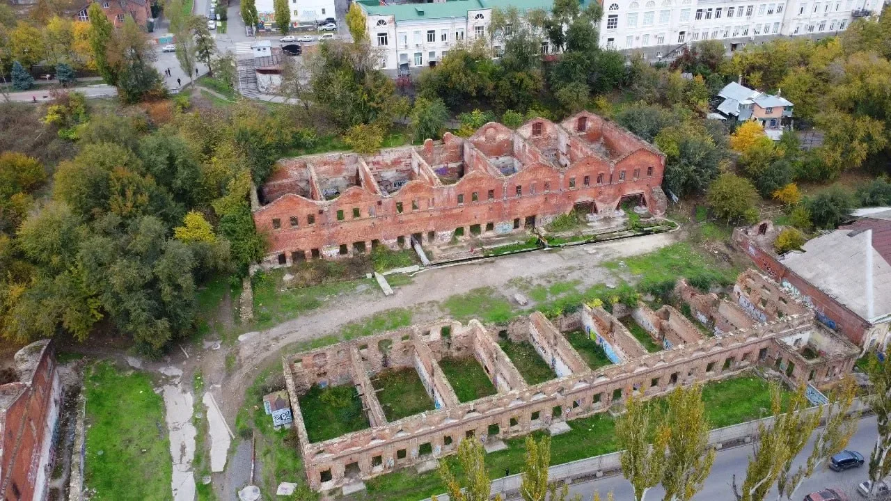 В Ростове обновят Парамоновские склады и набережную рядом