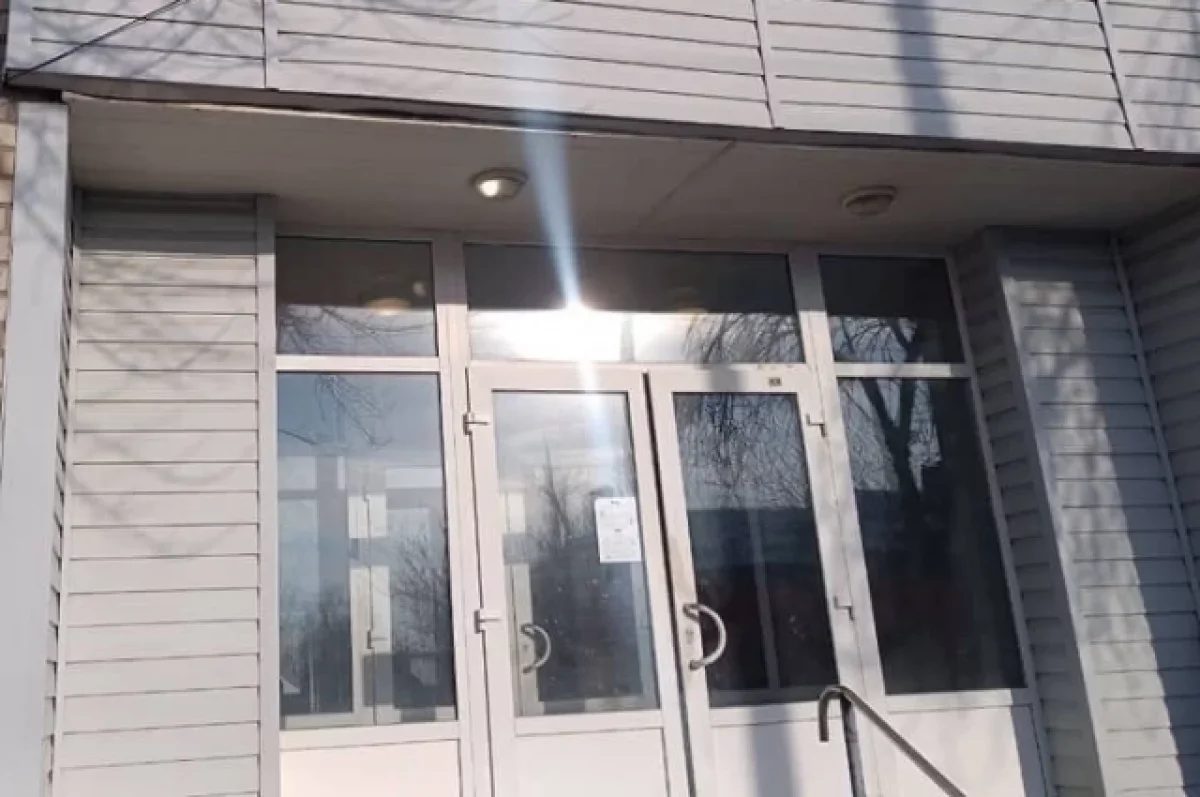 Спасатели и прокуроры нагрянули с проверкой в дом отдыха в Ростовской области